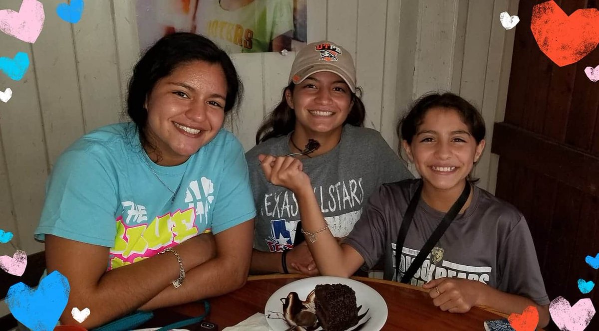 AngelaM56107112's tweet photo. Hanging out with my girls ❤ #AvalonMunoz #32EdisonBears #TristanMunoz #53EdisonBears #munozsisters #FalconsUp 🤙🏼 https://t.co/0eR2V63brV