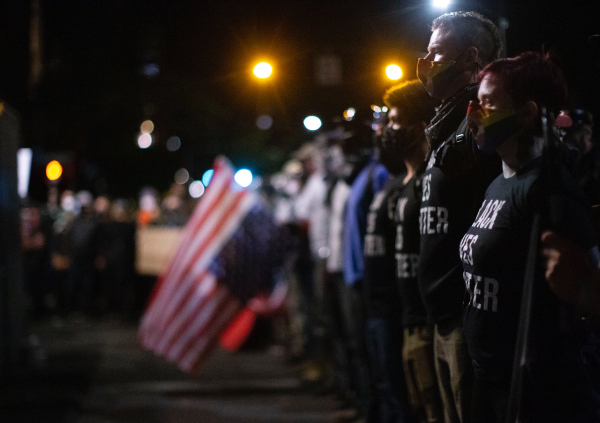 Just uploaded more images from last night's  #PortlandProtest onto the websiteTrump sent the feds to quash Portland’s protests: What we know amid the nightly turmoil  https://www.oregonlive.com/news/2020/07/trump-sent-the-feds-to-quash-portlands-protests-what-we-know-amid-the-nightly-turmoil.html  #PortlandProtests  #PDXprotests  #WallOfVets