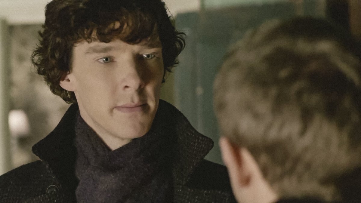arabbitjohn's tweet photo. I'M HERE FOR THE INTENSE EYE CONTACT #HappyBirthdayASiP #10YearsOfSherlock #10YearsOfJohnlock https://t.co/e7huMNW2m0