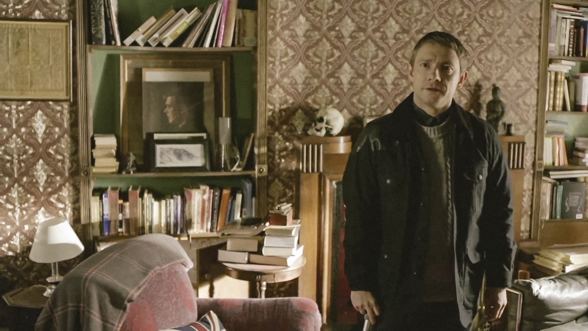 arabbitjohn's tweet photo. I'M HERE FOR THE INTENSE EYE CONTACT #HappyBirthdayASiP #10YearsOfSherlock #10YearsOfJohnlock https://t.co/e7huMNW2m0