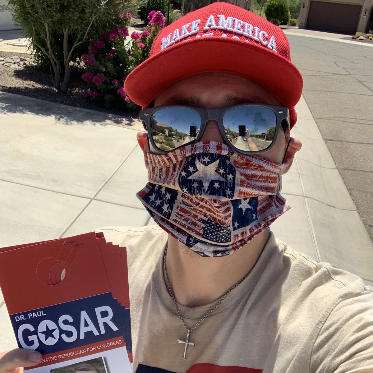 Christ0pherAZ's tweet image. Only 101 days till Election Day so I’m knocking on doors today talking to swing voters. 

This hot Arizona sun isn’t going to stop us from doing everything we can to help win Arizona for @realDonaldTrump &amp;amp; our great local Republicans like @DrPaulGosar! #KeepArizonaRed #LeadRight