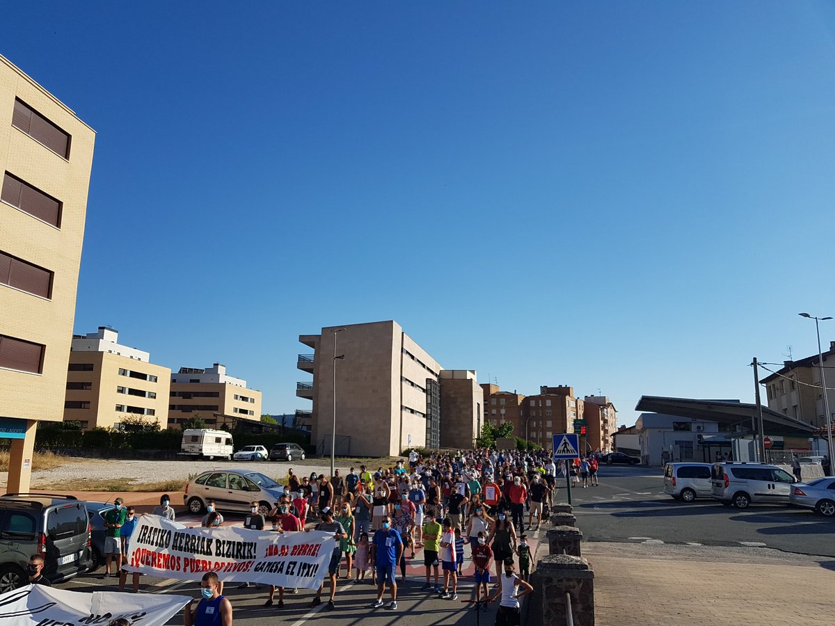 GAMESA EZ ITXI!

AGOIZKO KALEAK BETEAK!

LOS PUEBLOS VIVOS

#gamesaezitxi