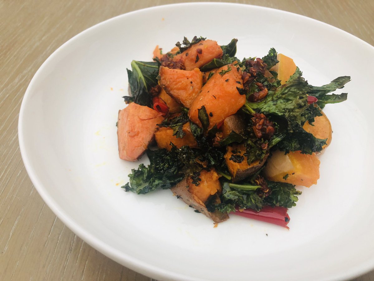 Roasted squash with sweet potatoes, kale and chilli #orpington #bromley #HealthyEating #Vegan #vegetables #vegetarian #nomeat #homecooking #cookfromscratch #shoplocal #exercise #running #Triathlon #cycling