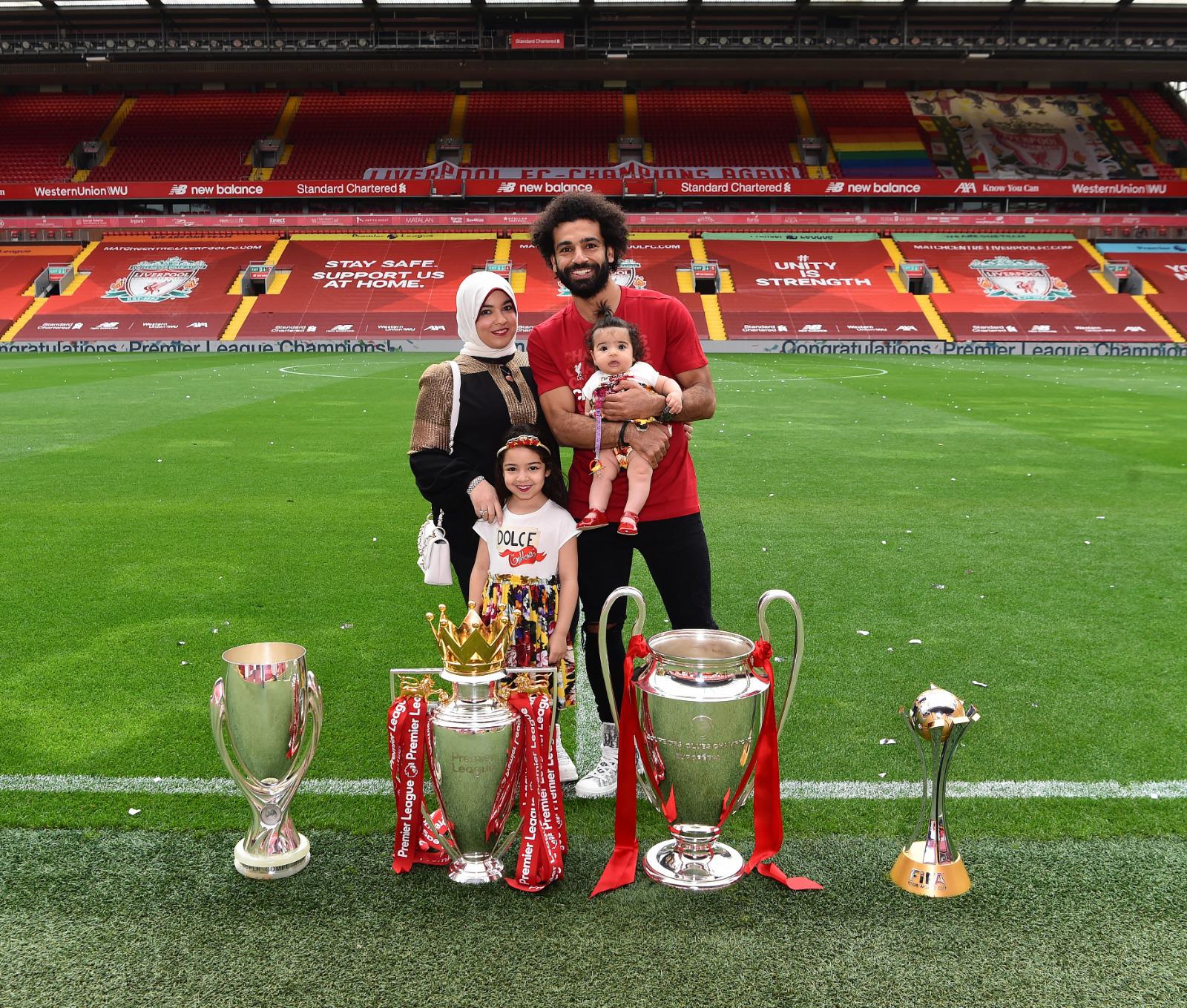 Mo Salah hat trick, mo salah leeds, mo salah english champion, mo salah liverpool leeds wife daughter