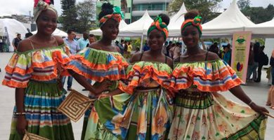 #25deJulio || #DíaInternacionalDeLaMujerAfrodescendiente.
Un espacio dónde se resalta la participación de las mujeres afrodescendientes en la vida pública y en la toma de decisiones en distintos ámbitos. 
#EcuadorLibreDeRacismo