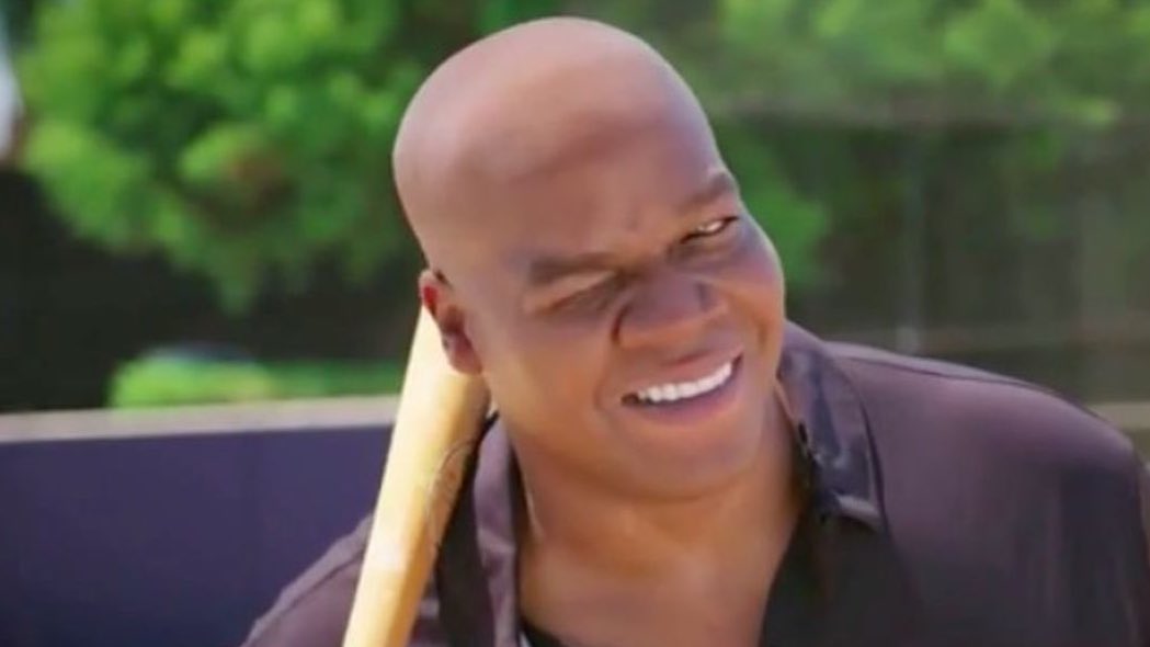 Cant get enough of that commercial where everyone is horny for Frank Thomas...”more  like the Big Hunk”