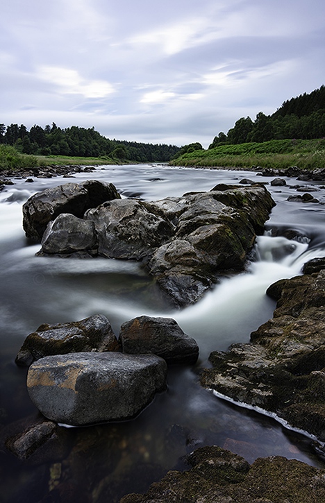 MearnsPhoto's tweet photo. River Rocks Revisited
@MearnsPhoto
A revisit to these rocks at Potarch Bridge, Aberdeenshire.
The water a level a bit higher than from 2018, but it's unlikely those conditions will be replicated.....
#RiverRocks #Potarch #RiverDee https://t.co/6f168LrOwC