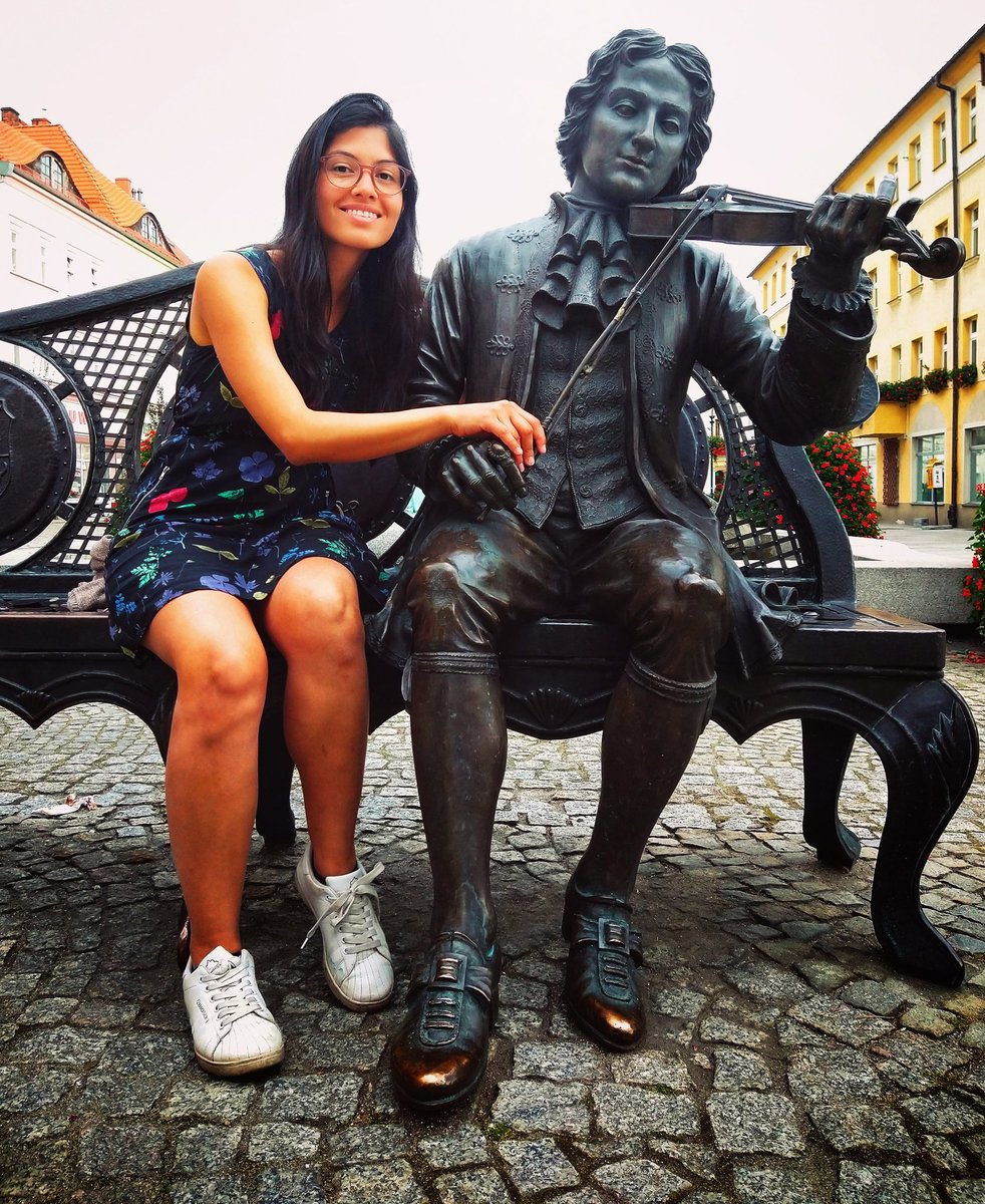 stanmade's tweet photo. #Fiddling around with #classical #composer and #violinist #GeorgPhilippTelemann. Sitting down at the old #market #square of #Silesian #town #Zary, right next to #cityhall AKA #Ratusz. #Poland #Polska #Silesia #Slaska https://t.co/YvpysrzNkO