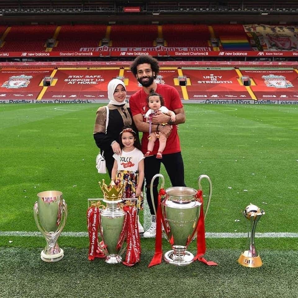 كيان محمد صلاح 5 اشهر   :  1 دوري ابطال 

مانشستر سيتي 130 سنة : 0 دوري ابطال
😂👌