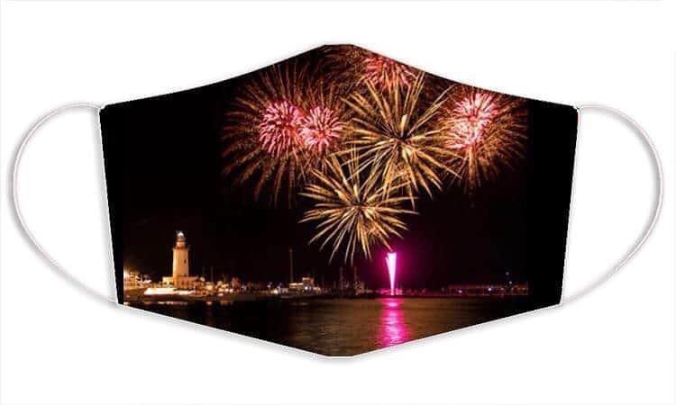 AlvarezdePereaA's tweet photo. Mascarillas diseñada e inspirada en los fuegos artificiales #FeriaMLg🎡 

Reserva tu mascarilla 😷:  
672 660 468 #Málaga 

Apoya el comercio local |@merceriarosi https://t.co/EPkRO7SVSW