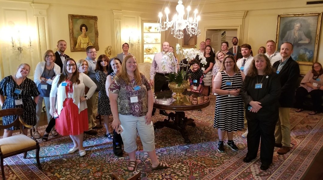 MarkJWestpfahl's tweet photo. 1 year ago today, I received a private tour - along with my @WhiteHouseHstry Teaching Fellows #WHHTI19 - of the White House from Donna Hayashi Smith from the Office of the Curator for the White House. What an experience! https://t.co/ylEiJIpIhG