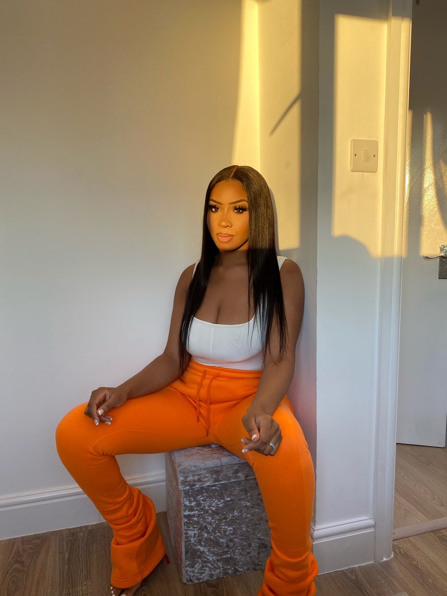 amina_salau's tweet photo. 🧡 https://t.co/evj5WxtOW0