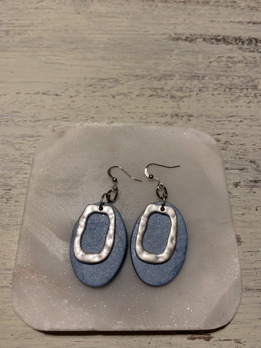 EmilySchlecht's tweet photo. Check our my Etsy 👀🤍 YellowBowCo https://t.co/10yrMuJ8y6