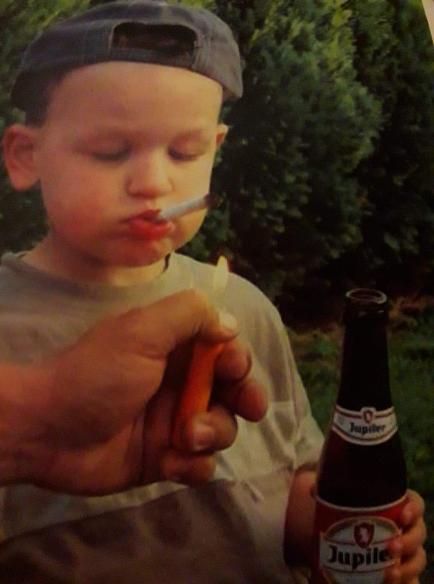 MD_Arno's tweet photo. If this tweet gets 10 likes and 5 rt's I'll make this my pfp (this is me at 2 yo btw) https://t.co/WWTrZsLNiY