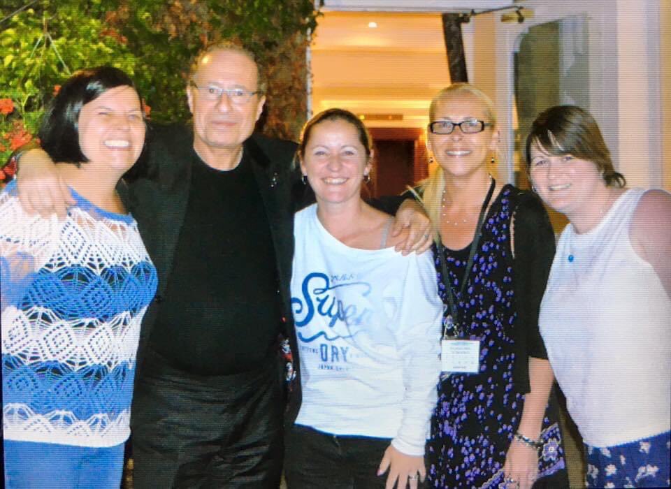 nholten40's tweet photo. #throwback #Harrogate2016 My first time! #goodtimes Roll on 2021!
@bakersNSSblog @peterjamesuk @BCBandmore (@nholten40 me) and @taralyonsauthor
@HarrogateFest https://t.co/JtvHoUGQNq
