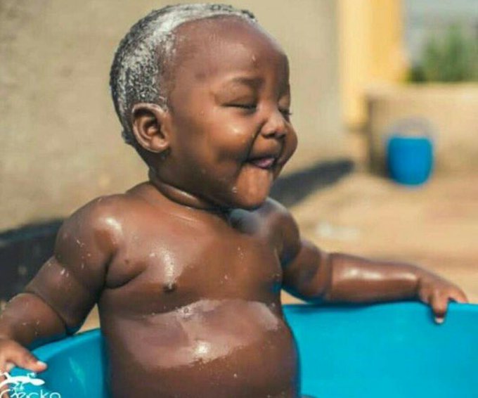 DisturbingPHC's tweet photo. This is #Laycon feeling fulfilled like Evangelist #Brighto
#BBNaija #BBNaijaLockdown https://t.co/074hMG5yFN