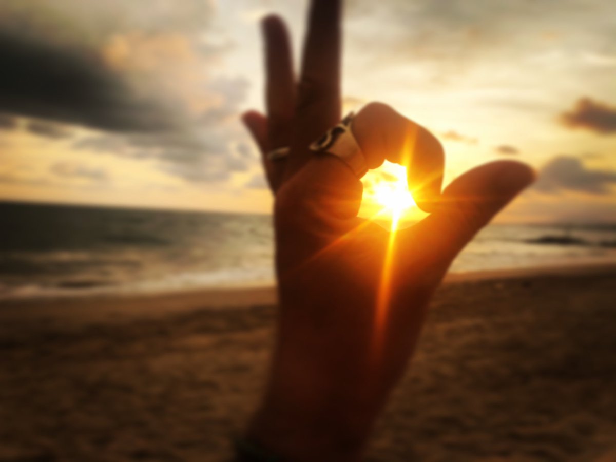 dj_fobos's tweet photo. Life is only one moment 🤟🏻😎 https://t.co/5Y0YECG2Ox