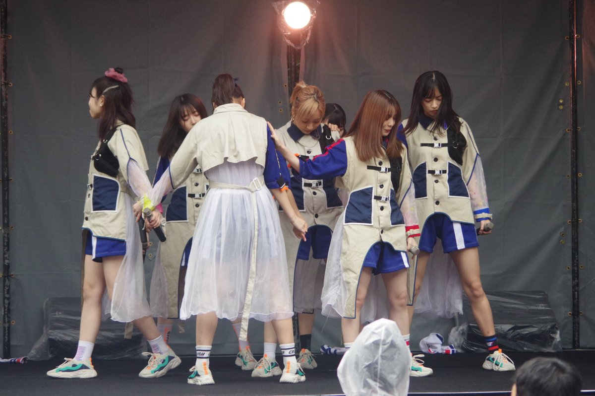 hzj73zx's tweet photo. 2020/7/25
「神田明神横丁祭 其の参」
アナフェス野外
全体(1/5)
#PiiiiiiiN
#前田イブ #美希あすか #上野りみ #那須笑美 #大槻りこ #堀口あいか #田中みう
#EVErydayEVErything
#ほしがりほちゃん https://t.co/94D635iyct