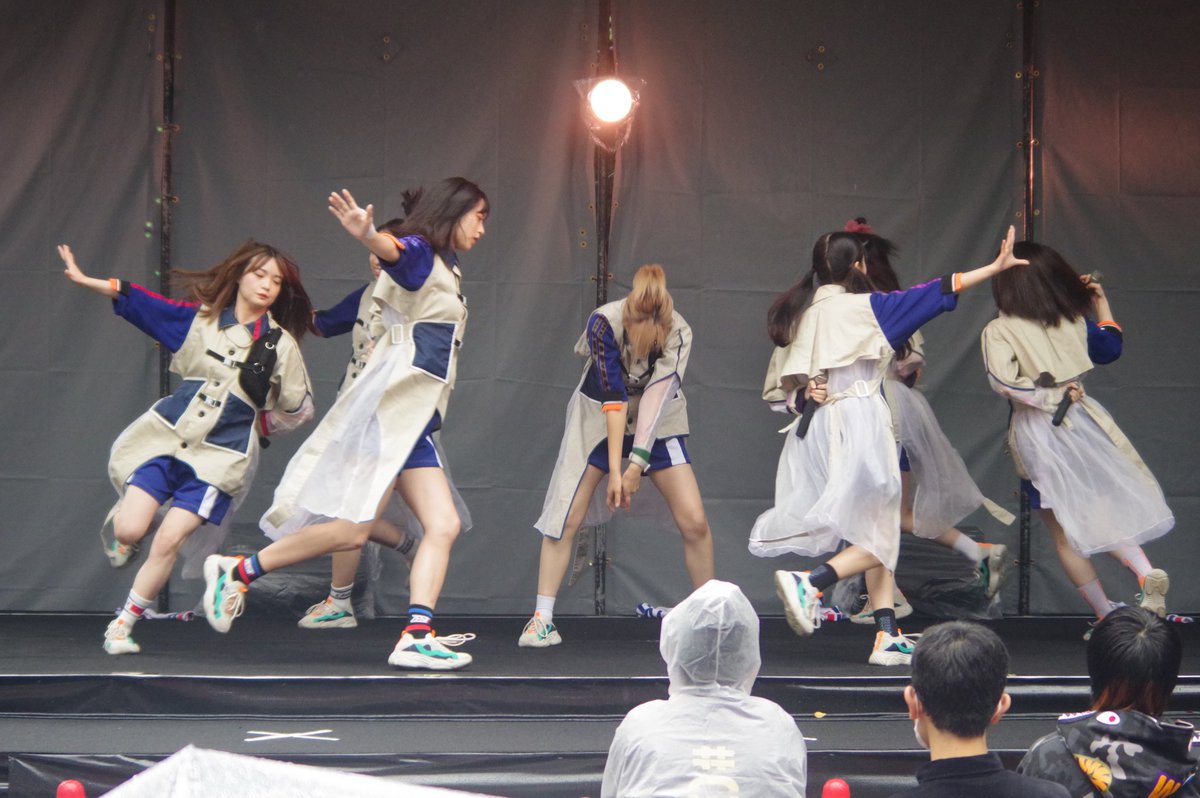 hzj73zx's tweet photo. 2020/7/25
「神田明神横丁祭 其の参」
アナフェス野外
全体(1/5)
#PiiiiiiiN
#前田イブ #美希あすか #上野りみ #那須笑美 #大槻りこ #堀口あいか #田中みう
#EVErydayEVErything
#ほしがりほちゃん https://t.co/94D635iyct