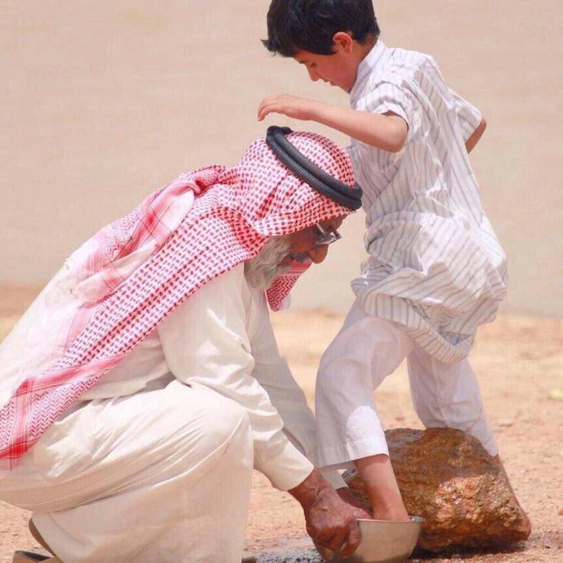 W_uuz7's tweet photo. .

.
.
.
ما للبيوت العامرة طـعـم يا ناس، 
إذا خلت في يوم من حس شايب 👌🏻💔 https://t.co/K5r4Sl9SvQ