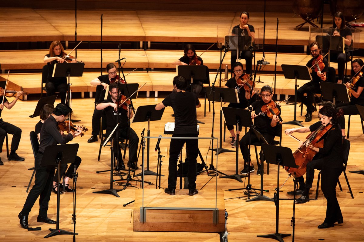 OrchestreAgora's tweet photo. 🎥🎶 Sauvegardez la date!
L'Orchestre de l'Agora diffusera l'enregistrement du Concert solidaire le jeudi 6 août 2020 dès 20h. Ce concert sera en appui à l’initiative The Hero Project. Plus de détails : https://t.co/4NP0tlz79B
📸Crédit photo : Kevin Calixte https://t.co/bV8SZnTTs1