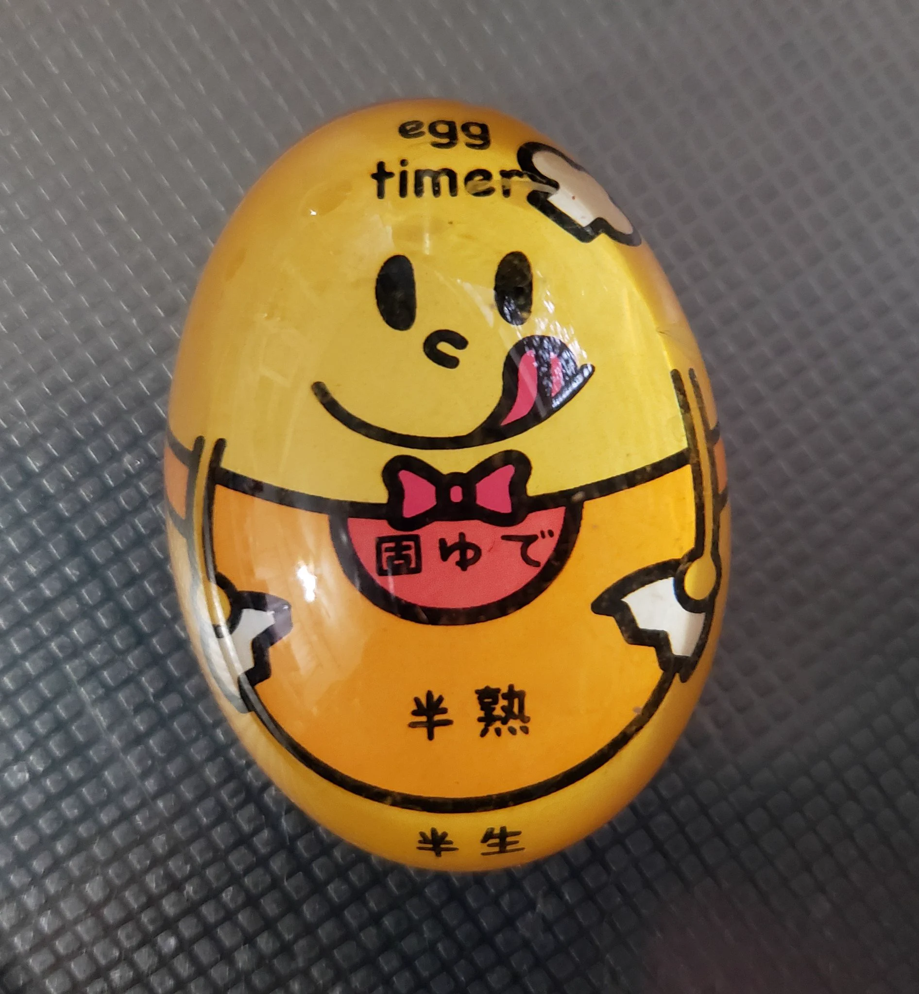 @HG7654321 参考になります🙇
とても分かりやすい✨
いつも100均のエッグタイマーを一緒に鍋に入れて半熟卵作ってます。
水からじゃなくてもキレイに出来るんですね☺️ 