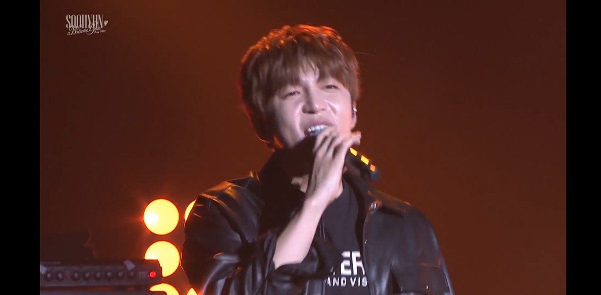 MaikissU's tweet photo. @shin_soohyun89
14th #YOURS
#UKISS #SOOHYUN #WelcomeBackParty2020
#수현oppa https://t.co/KXD6M4g8N2