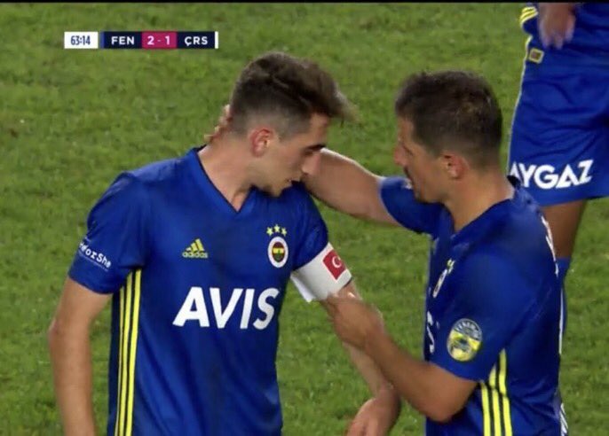 Bir devir bitti bir devir başlıyor. Teşekkürler kaptan herşey için #emrebelözoğlu