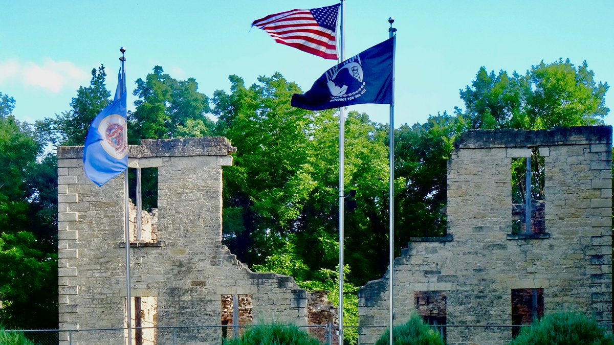 TomShea24a's tweet photo. In 1863, 80 young men from Wasioja, MN volunteered for the Union Army and stopped Confederate advances at Snodgrass Hill.  Only 25 would return to the once thriving village in Dodge County with life and limb intact, and the town would never recover.

https://t.co/4GtFXqSNft https://t.co/tggXWRQcY7