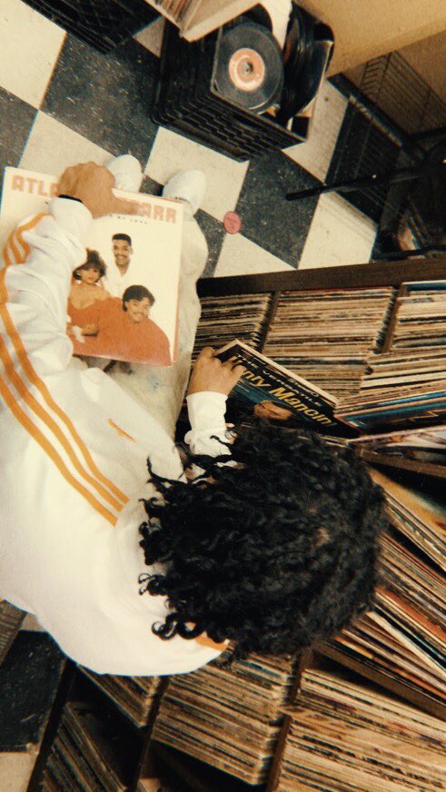 nasalamode's tweet photo. 📟 MOTOWN MACK 🎙 https://t.co/RO4tFqKdJI