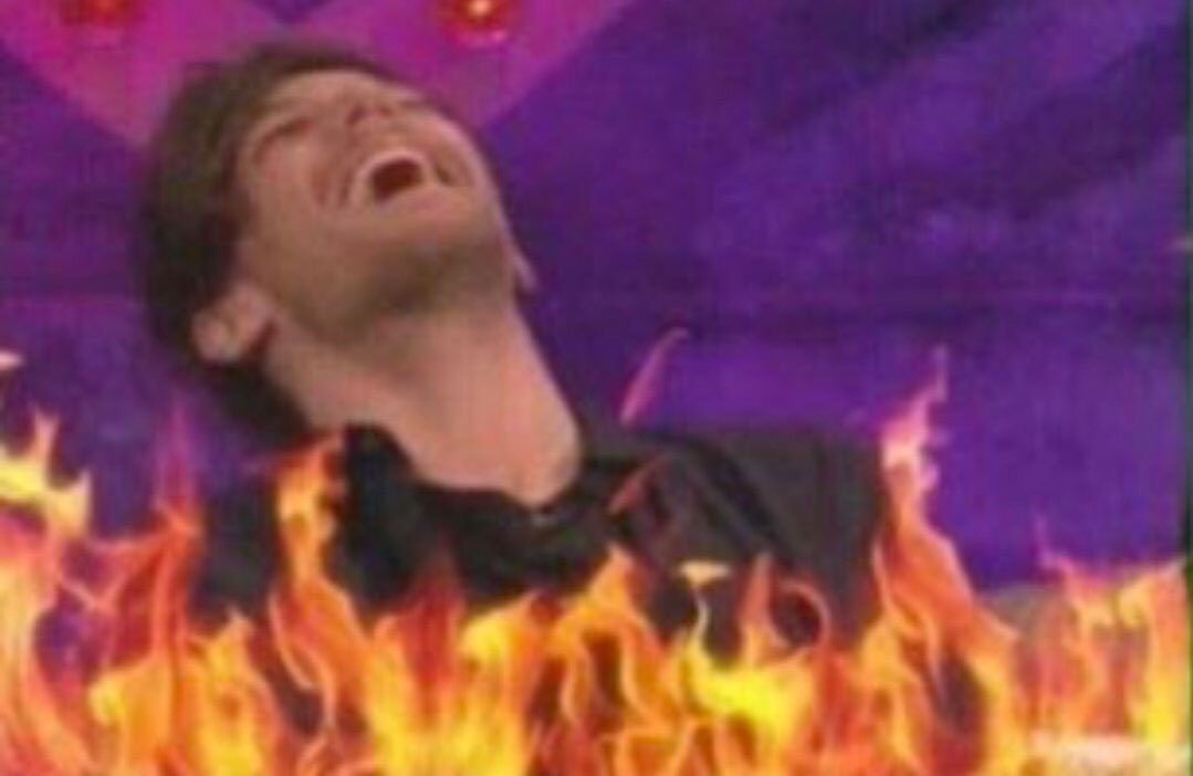 Mandy_Koehler's tweet image. Ninguém:
Ninguém mesmo:
Nenhuma alma:
Directioners: É guerra que eles querem, é guerra que eles vão ter! #10yearsOf1D #OneDirectionVSDirectioners