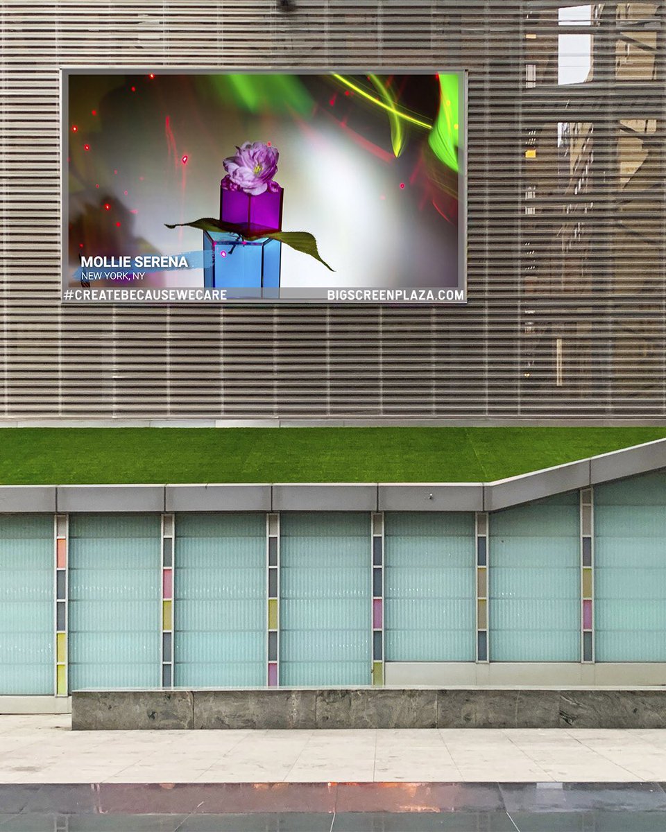 serena_mollie's tweet photo. Bug thank you to @bigscreenplaza #CreateBecauseWeCare for including me in your digital exhibition in NYC! I have 4 pieces in the show and when the plaza re-opens all the art will be displayed on a 30 ft screen. Check it out at https://t.co/1iYFRZpPzU https://t.co/GhJazjQg2r