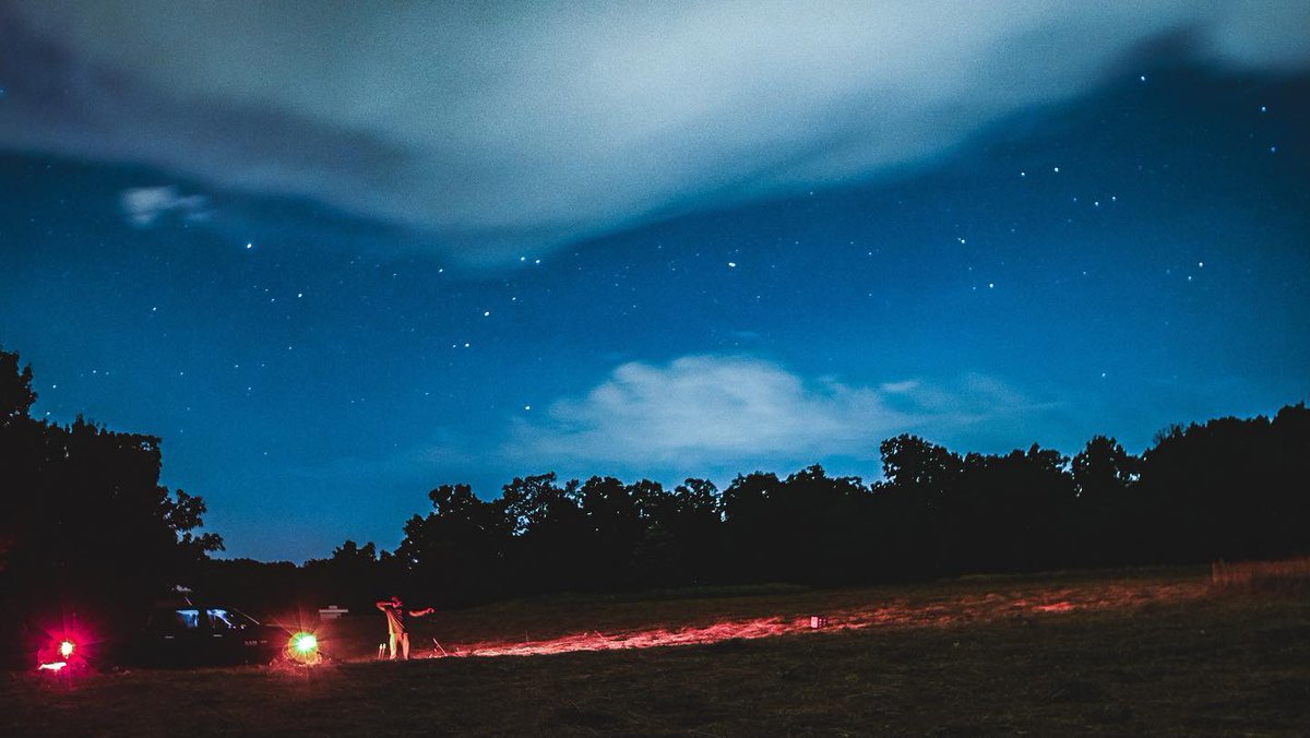 MorrellTargets's tweet photo. Don't let light be your excuse not to shoot! 🏹🎯
📷 @natemonzyk
#nightlife #practicemakesperfect #keephammering #workhard #itsapassion #targetshooting #goalsfor2020 #lovehunting #morrelltargets #huntingstartshere #bowtarget #nightshooting https://t.co/SccAPVXpgw