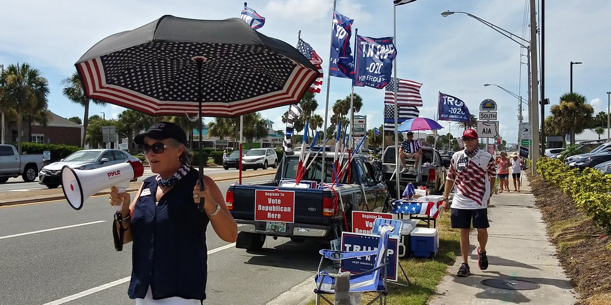 LauraCDuval's tweet photo. These volunteers have even added a bullhorn to get the attention of the weekly voter registration stand at Neptune Beach 🌴 😃#LeadRight #CAT5Cavalry #TurnDuvalRed https://t.co/M8RPdoMAd2