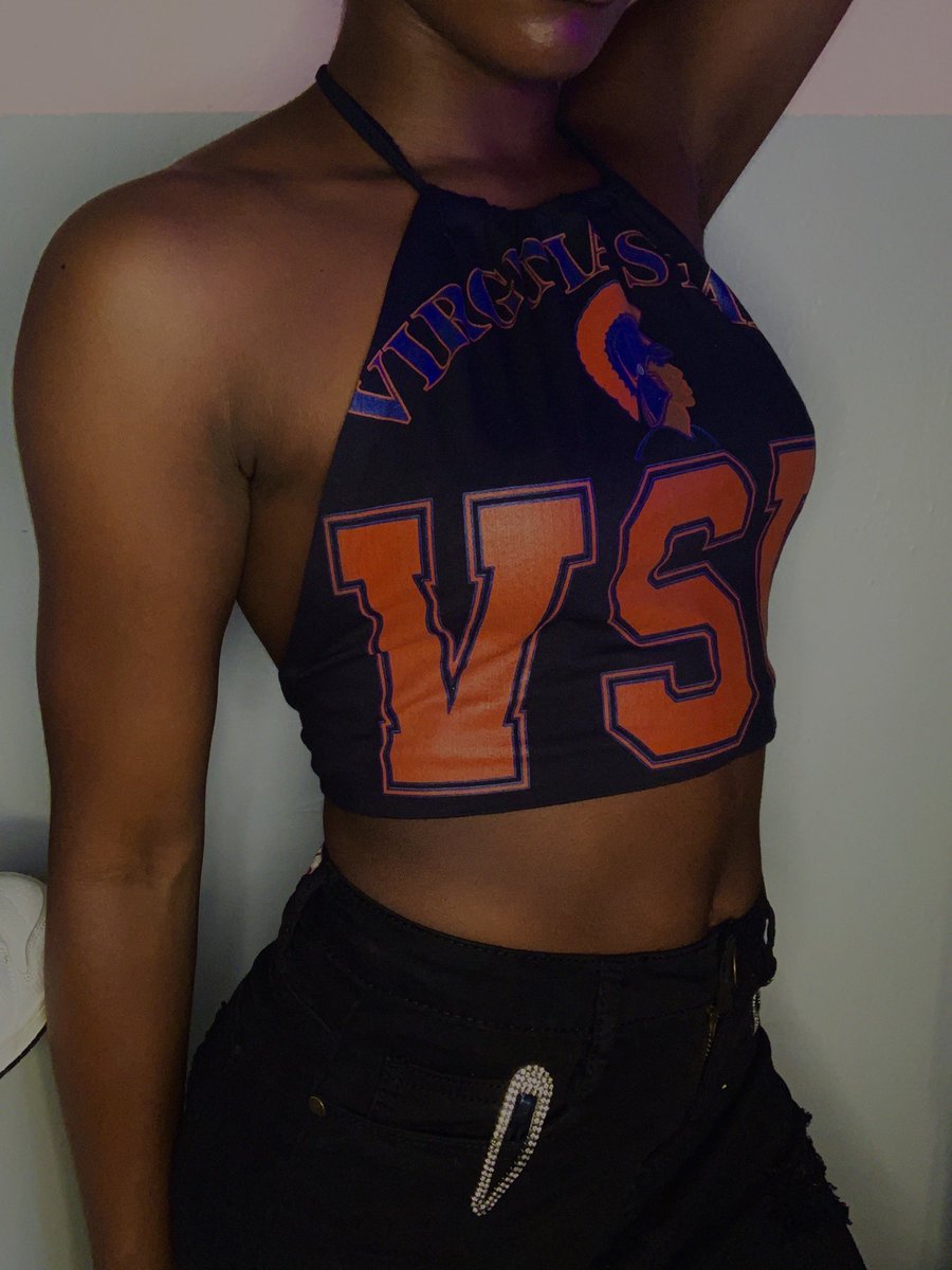sydddbc's tweet photo. Don’t mind me I’m just starting a thread of college shirts I make 🦋 https://t.co/Rxq1HcGmNh