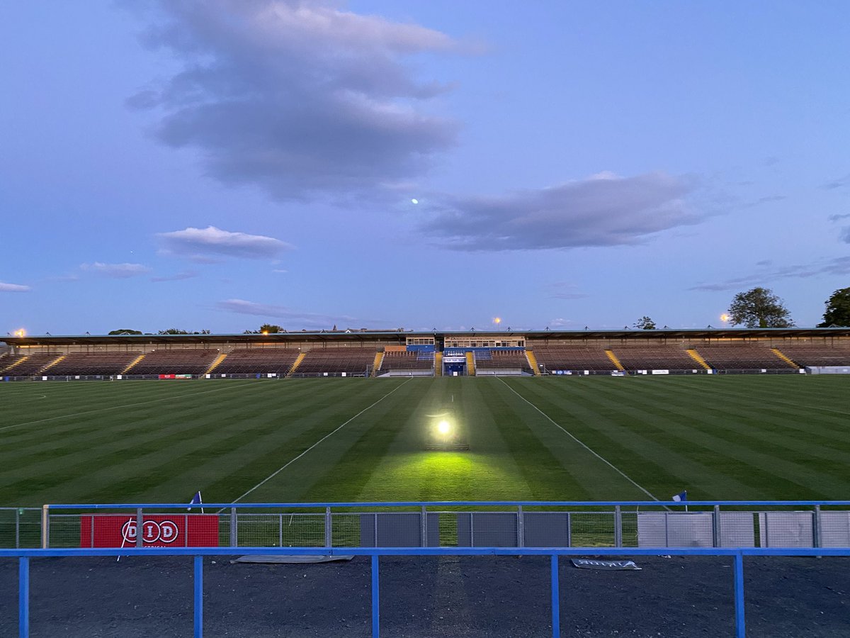Fresh cut tonight ahead of another busy day of games tomorrow. Good to have it back <a href="/officialgaa/">The GAA</a> <a href="/WaterfordSport/">Waterford Sport</a> <a href="/MunsterGAA/">Munster GAA / Comhairle na Mumhan</a> <a href="/WaterfordGAA/">Waterford GAA</a> @walshpark
