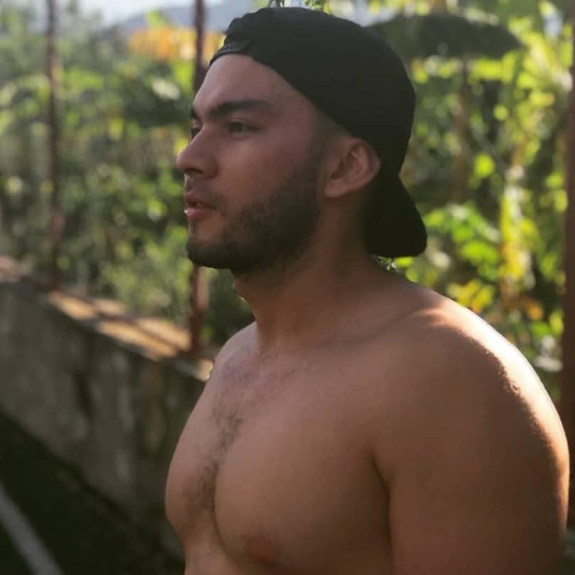 daniel091784787's tweet photo. Quien tiene pack de el ? 

El que me envié algo de lisan le envío videos de leo c https://t.co/589yd79j4k