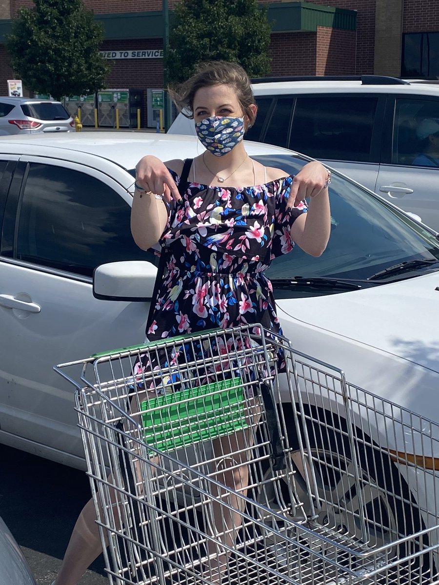 gracieirlene's tweet photo. This was in our parking spot when we got here, don’t worry @OWNovacekOWLS I’ll not only put my cart away but put help someone else put theirs away!! :) #maketheworldabetterplace #2020strong #owlpower https://t.co/iWbvVLiCQ9