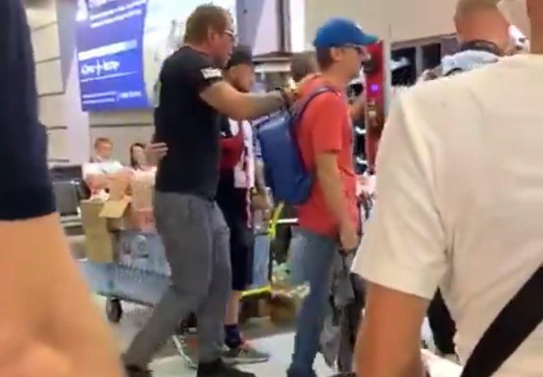 Емельяненко в метро Емельяненко в метро