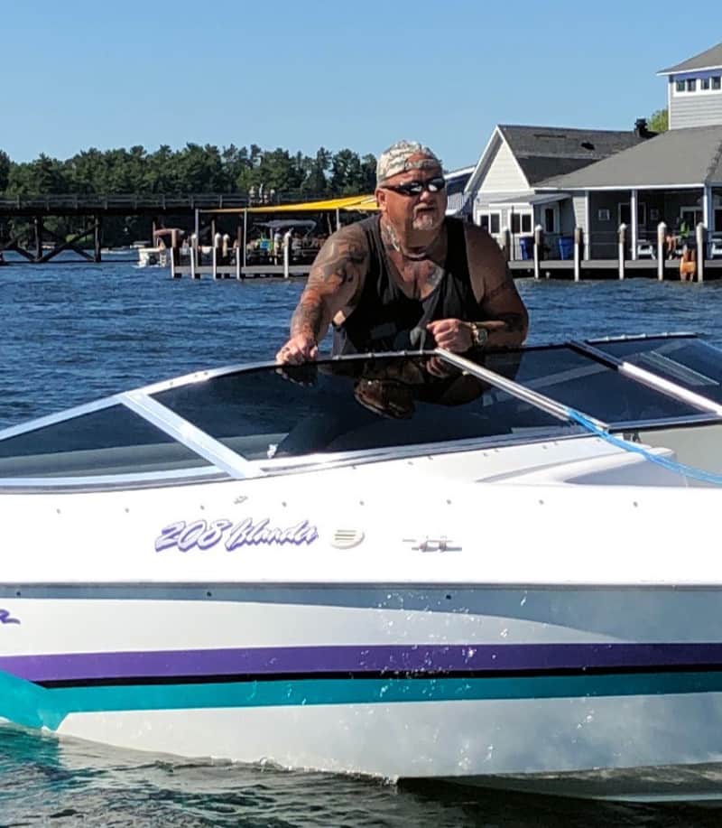 IntensityGrafx's tweet photo. Bill just got his #boat #decals applied and sent us pics! What ya think? 😎 #CoolDecals #BoatDecals #BoatGraphics #WaterSport #Cruiser #AquaMarine #Waterproof #Custom #Decal #Stickers https://t.co/uGjozc9O4t https://t.co/Rm6i4eIpvx