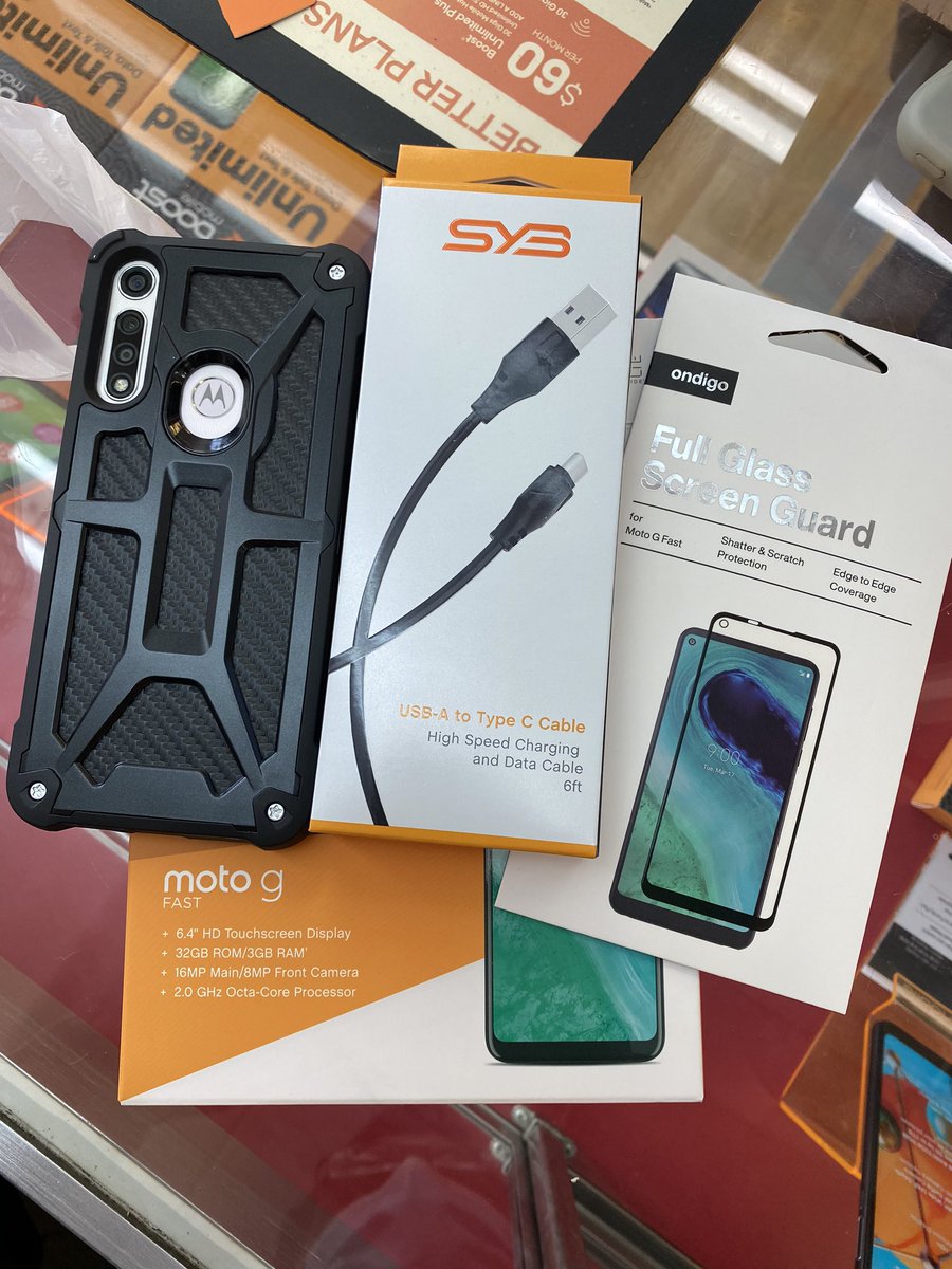 nulinegreen's tweet photo. Great deals, great accessories and a damn good phone!! @BoostMotorola @boostmobile @shopBMA #BoostMobile #MotoGFast https://t.co/fndg3Wvsut
