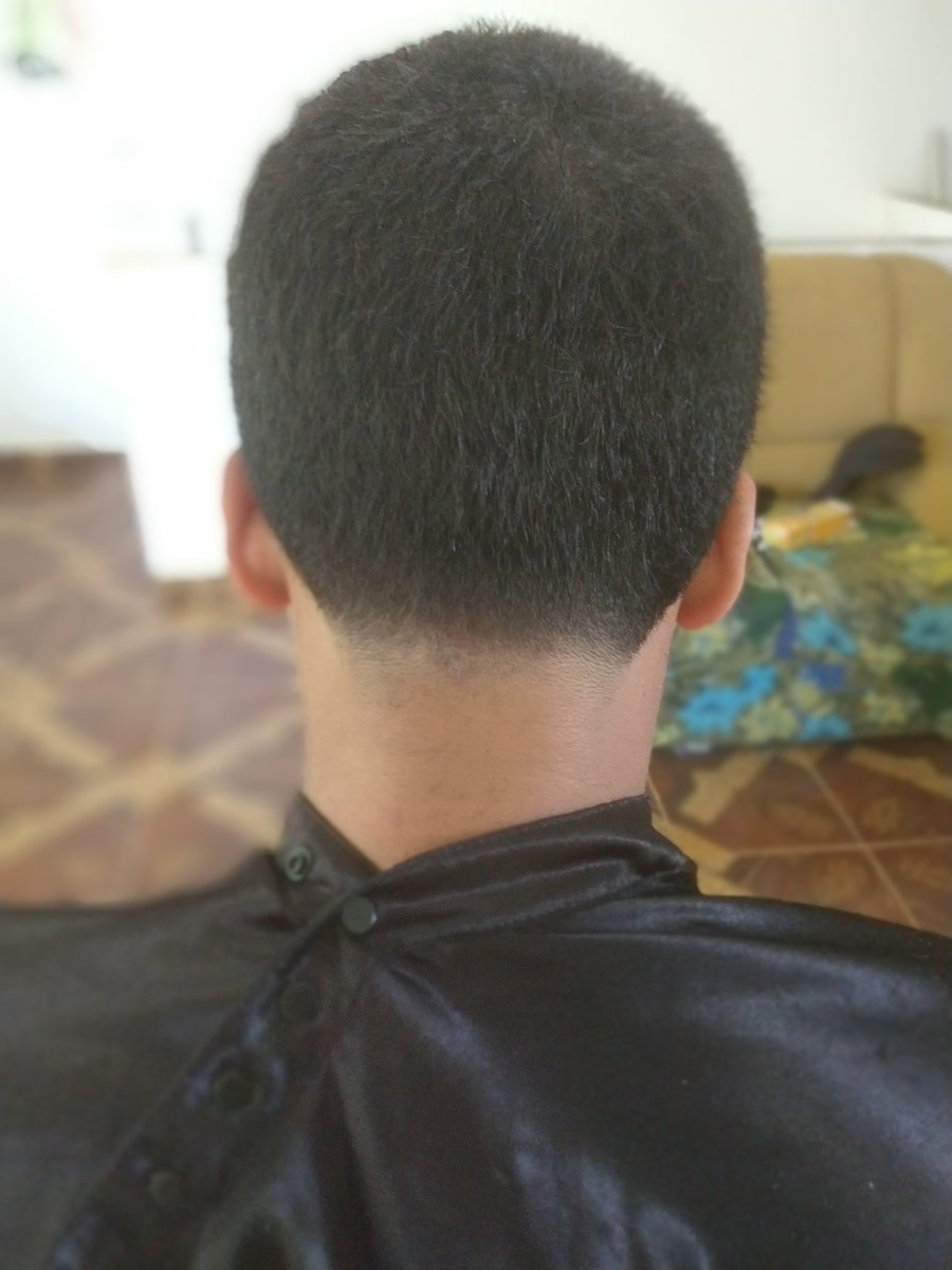 Wesley61382262's tweet photo. AMERICANIZADO✅✂️🙅🏻‍♂️

Dá RT pra ajudar o amigo aqui 🙏📏
@divulgaCort @DisfarceF https://t.co/LNzzKVigX6