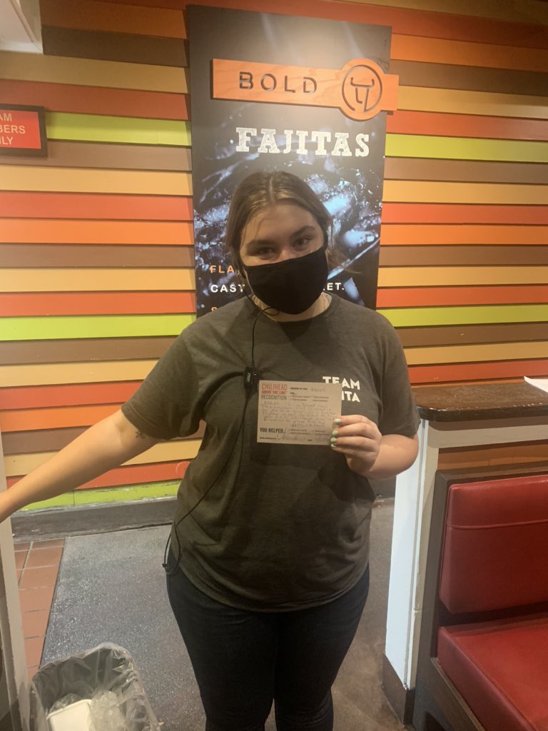 Amandaw_0418's tweet photo. This is Maya our newest chili head, she killed it on the drink/soup screen on a crazy busy Friday night, and earned herself an ATL. Welcome to the team Maya looking forward to watching you grow 🌻 #chilislove2020 #togoonly @Fernando_Vega9 @dale_bullotta @Chilis @ltommywatson https://t.co/QzkMwKACCt