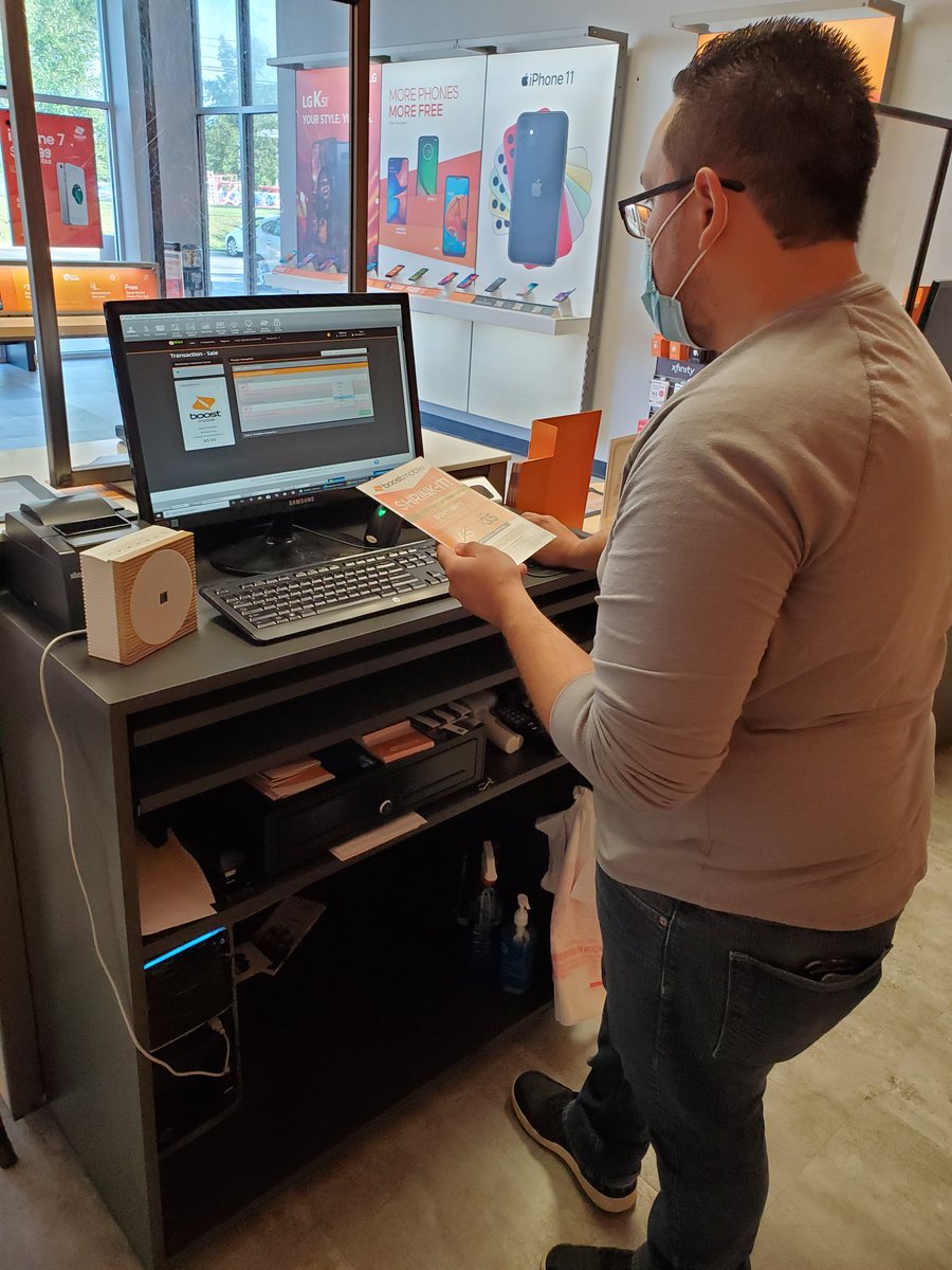 dollabilldmv's tweet photo. Phones Plus Waldorf MD shrinking customers bills!! #BoostDISHingDeals #midatlanticsquad #boostdmv @ThatBoostGirlJ @BoostAJP @HMDISHingBoost @AdolfoBoostAE https://t.co/xPKbCZ4i4r