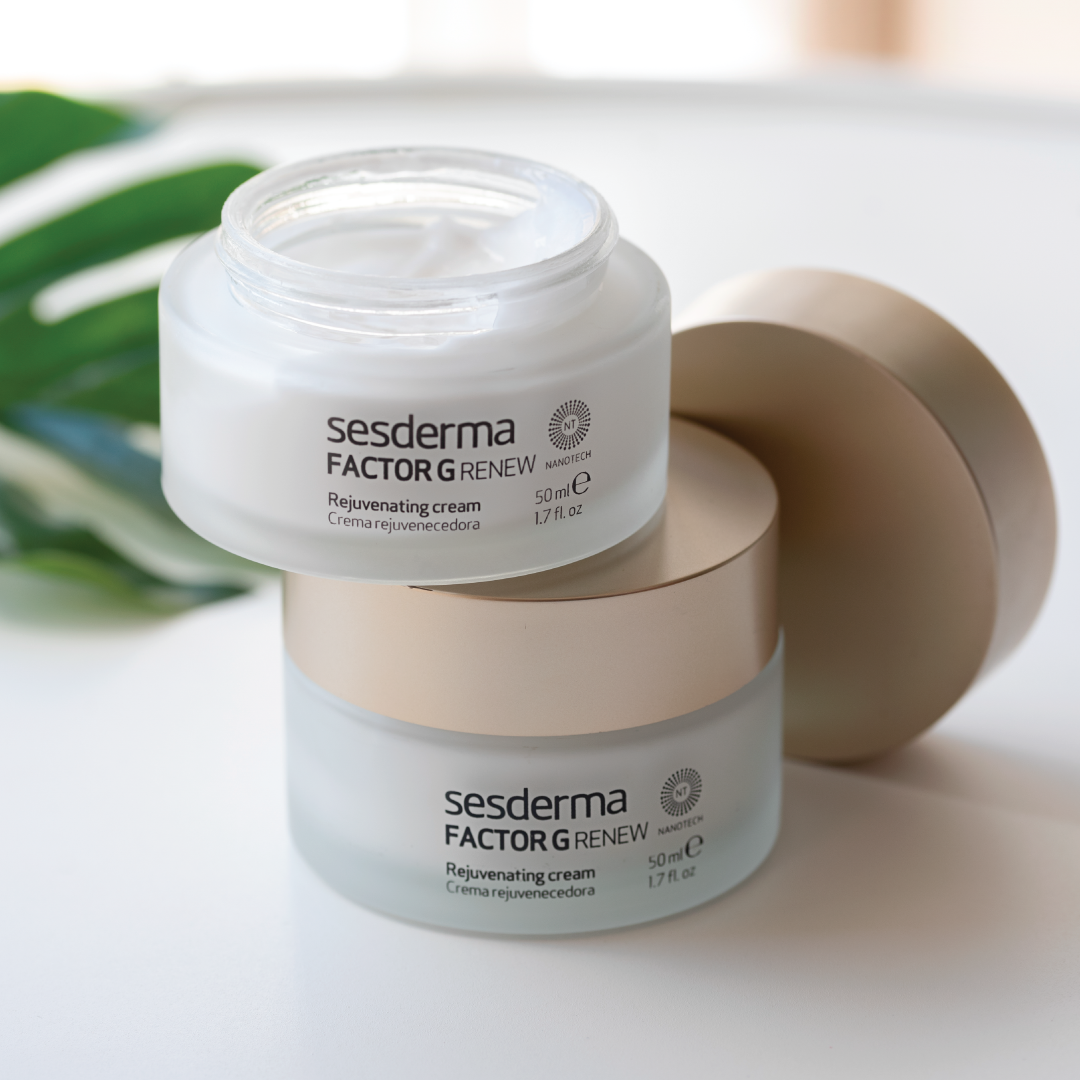 SesdermaCol's tweet photo. #FACTORG crema rejuvenecedora es una de las preferidas de nuestros clientes! 🥰😍¿Nunca la has probado? Sus propiedades reafirmantes y antiedad hacen de ella una línea perfecta para pieles que buscan recuperar la #firmeza y disimular pequeñas líneas de expresión https://t.co/YxnAceLmFN