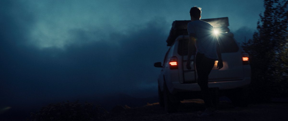 Masonprender's tweet image. Blue hour frames #developyourvision