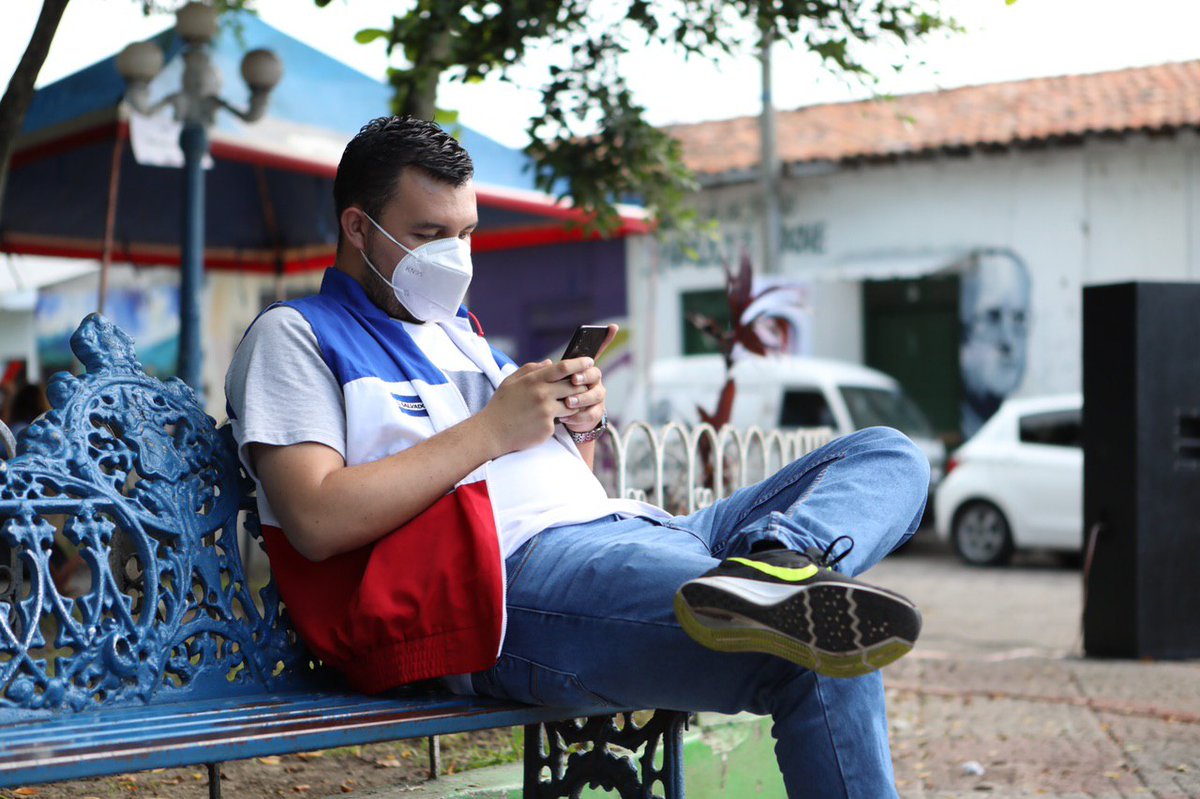 ARENAOFICIAL's tweet photo. Miles de jóvenes nacionalistas han participado en nuestras #EleccionesInternas, en ellos está la esperanza de un mejor presente y futuro para #ElSalvador.
#ElSalvadorTieneFuturo #ARENA2020 https://t.co/vAqCWOoqKE
