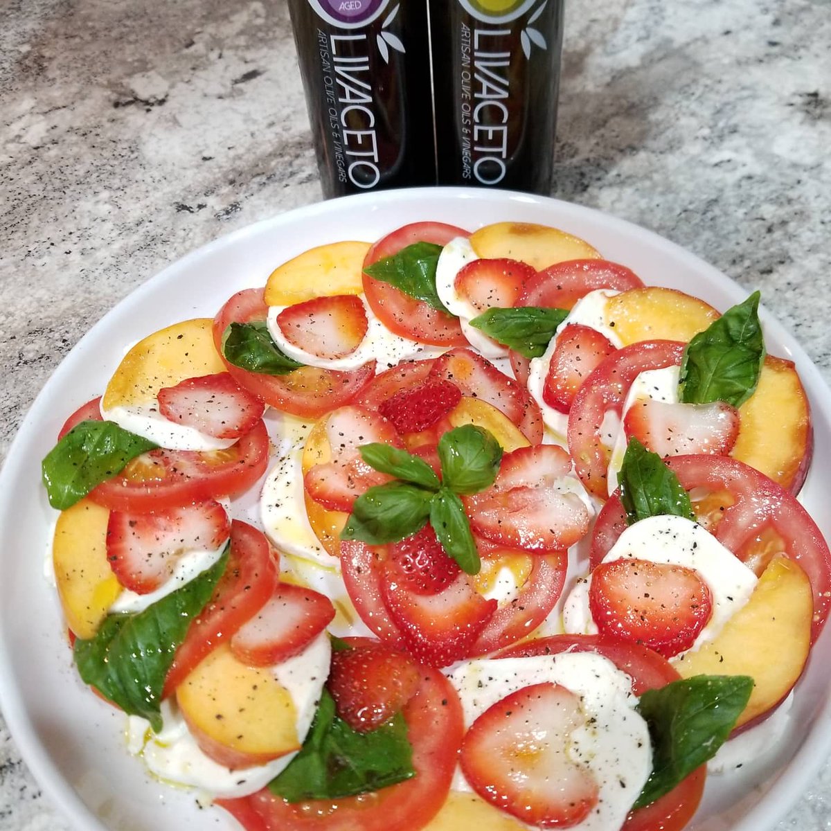 olivaceto's tweet photo. Ultimate Caprese Salad w/Peaches &amp; Strawberries! Drizzle 3 tablespoons of Milanese Gremola Olive Oil &amp; 2 tablespoons of our 18 Age Traditional Balsamic! Simply Amazing!  Enjoy https://t.co/tsNQBzmfQ8 click on "Shop Now" #CapreseSalad @LaGrangeBiz @fb_lagrangeil #EVOO #ShopSmall https://t.co/g0AS8dpEVG