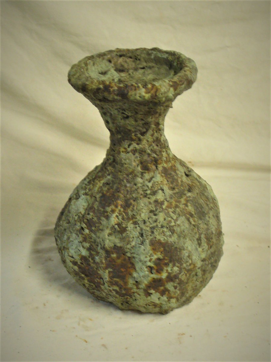 johnwalkeasy's tweet photo. Vase 7, Steel &amp; Bronze, Forged &amp; Welded https://t.co/vA4xBxayaS