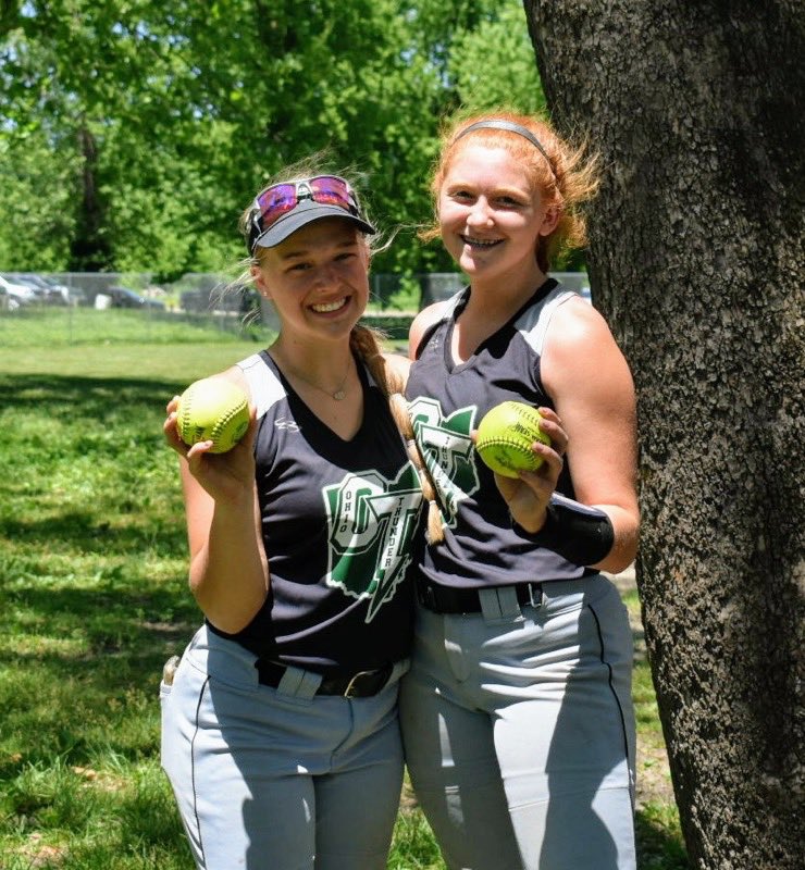 batesn22's tweet photo. Hitting bombs with @SydneySchoenli2 never gets old 🤩🤩!!!! https://t.co/BfQ6W1935q
